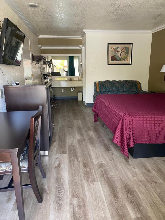 Atascadero Inn